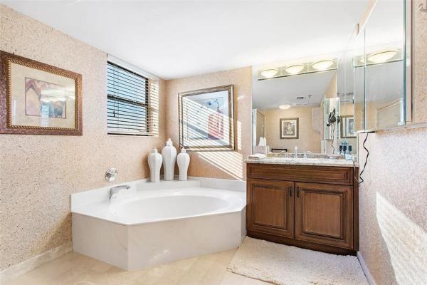 Regency At Boca Pointe, 7568 Regency Lake Dr #601, Boca Raton, Florida 33433, image 1