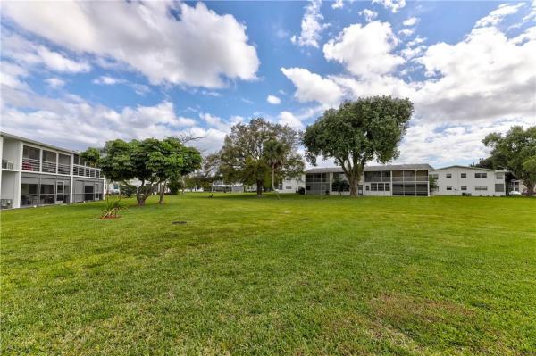 Newport, 155 Newport J, Deerfield Beach, Florida 33442, image 3