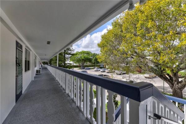 Newport, 155 Newport J, Deerfield Beach, Florida 33442, image 2