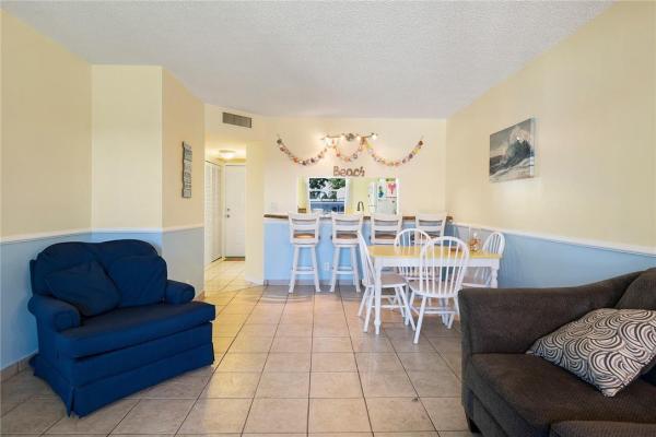 Viewpointe, 5561 Lakeside Dr #205, Margate, Florida 33063, image 1