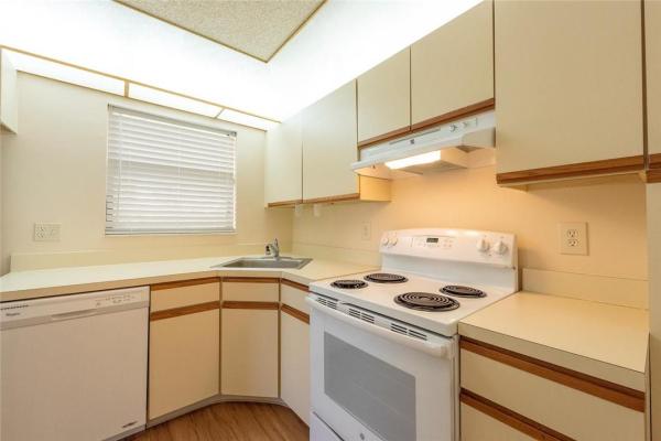 Karanda Village 6, 3671 NW 35th St #1677, Coconut Creek, Florida 33066, image 1