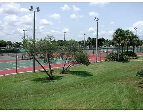 Diplomat Square, 1305 Congressional Way, Deerfield Beach, Florida 33442, image 2