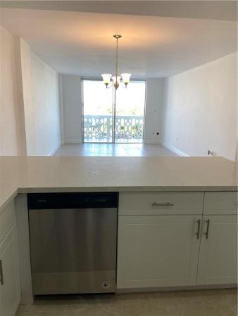 Keystone Harbor Club, 13155 Ixora Ct #511, North Miami, Florida 33181, image 2