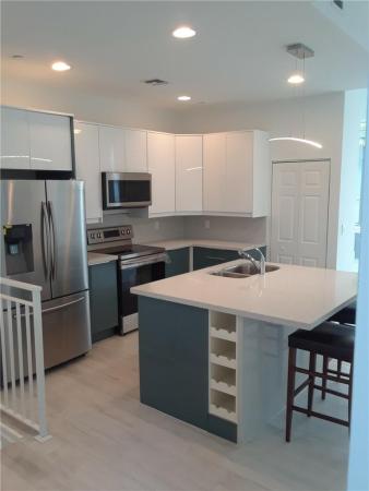 New Harbor Lofts, 703 SE 16th Ct, Fort Lauderdale, Florida 33316, image 1