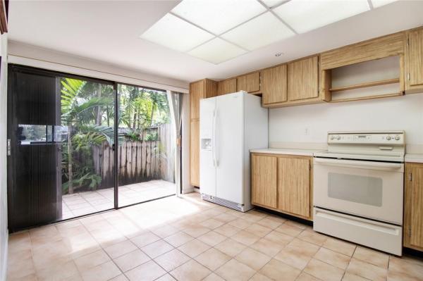 Lakeridge, 7039 SW 53rd Ln, Glenvar Heights, Florida 33155, image 2