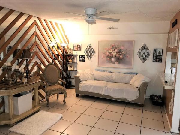 Olympian Gardens, 15486 SW 85th Ln #118, Kendall West, Florida 33193, image 2