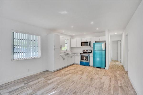 Hollywood Park, 2407 Arthur St, Hollywood, Florida 33020, image 2
