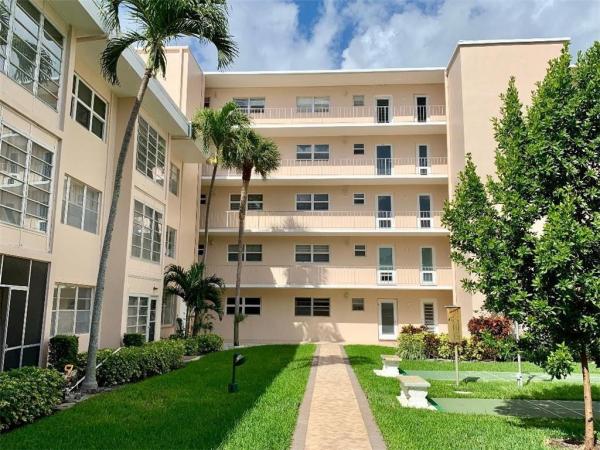 Leisure Gardens, 1481 S Ocean Blvd #216A, Pompano Beach, Florida 33062, image 1