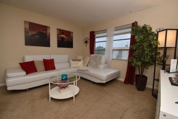 Manor Grove Village, 9 NE 19th Ct #204C, Wilton Manors, Florida 33305, image 2