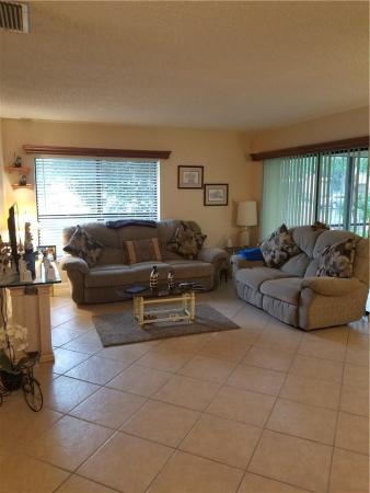 Karanda Village 6, 3537 NW 35th St #1610, Coconut Creek, Florida 33066, image 1