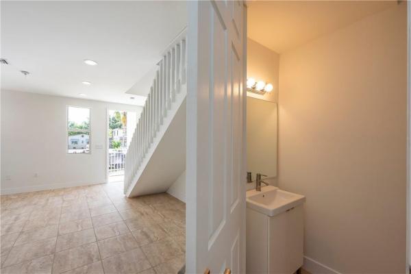 Lauderwood, 2915 SW 15th Ave, Fort Lauderdale, Florida 33315, image 3