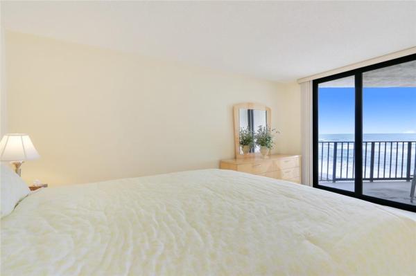 Connemara, 5420 N Ocean Dr #301, Riviera Beach, Florida 33404, image 3