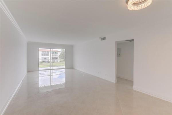 Portofino Village, 3005 Portofino Isle #M3, Coconut Creek, Florida 33066, image 1