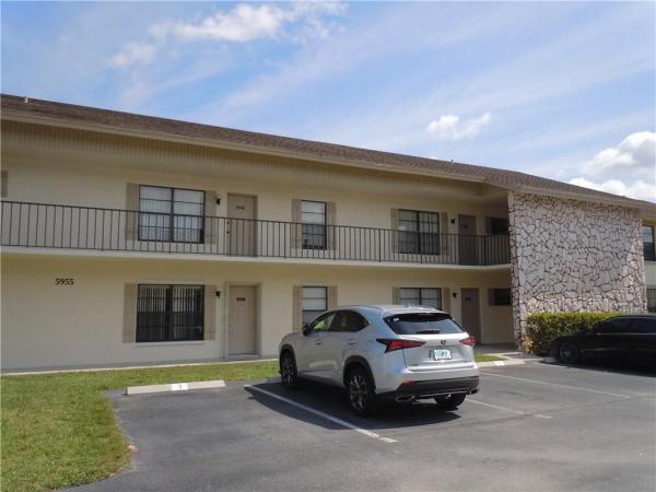 Sherwood Village, 5955 Longbow Ln #7, West Palm Beach, Florida 33415, image 2