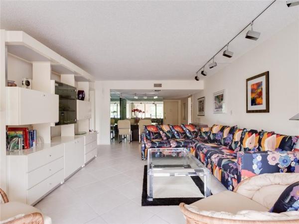 Country Club Village, 16401 Golf Club Rd #210, Weston, Florida 33326, image 1
