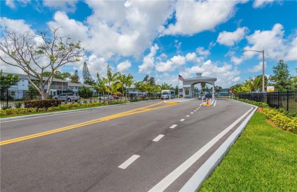 Berkshire, 1032 Berkshire B, Deerfield Beach, Florida 33442, image 3