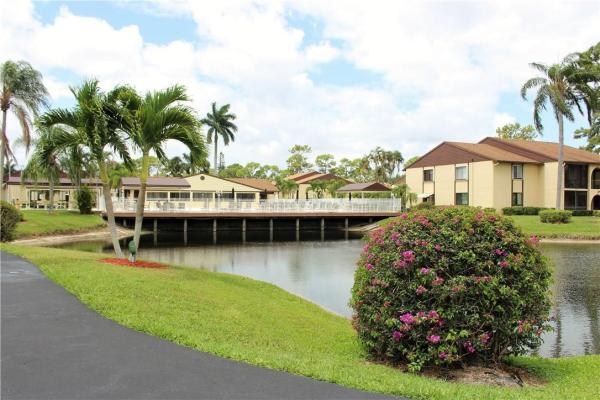 Pine Ridge South 2, 207 Pine Hov Cir #C-1, Greenacres, Florida 33463, image 2