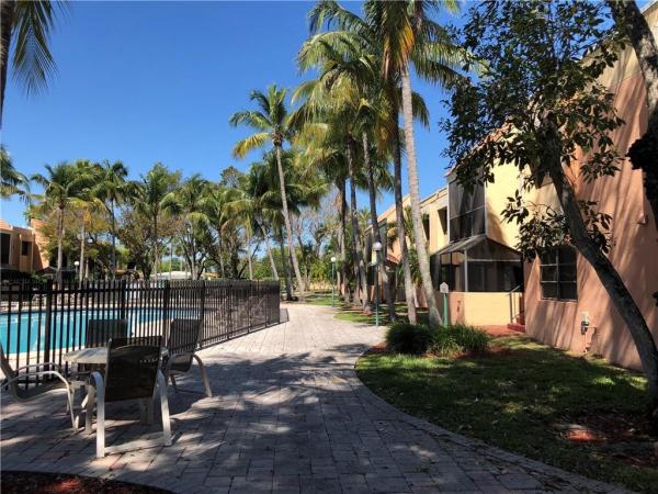 Venetian Palms, 7943 SW 104th St #C111, Kendall, Florida 33156, image 2