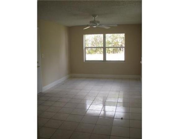 Hollywood Park, 2539 Mckinley St, Hollywood, Florida 33020, image 1