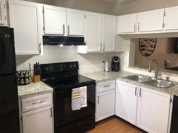 The Provinces Of Pierpointe At Pembroke Lakes, 11707 NW 11th St, Pembroke Pines, Florida 33026, image 3