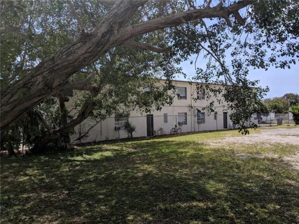 Freshwater, 710 10th St, West Palm Beach, Florida 33401, image 2