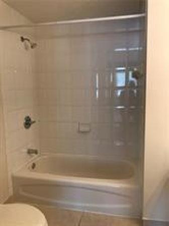 St Andrews At Nob Hill, 7940 N Nob Hill Rd #105, Tamarac, Florida 33321, image 1