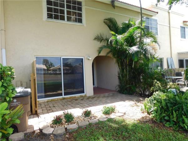 Verona Of Deer Creek, 3315 Deer Creek Alba Way, Deerfield Beach, Florida 33442, image 1