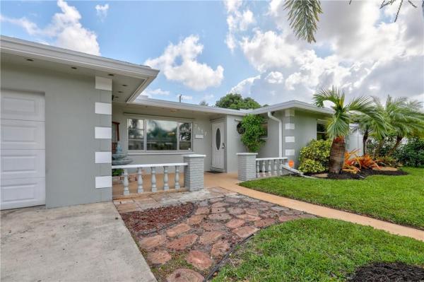 Boulevard Heights, 7517 Hayes St, Hollywood, Florida 33024, image 1