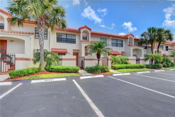 Liberty Square, 304 Liberty Ct, Deerfield Beach, Florida 33442, image 1