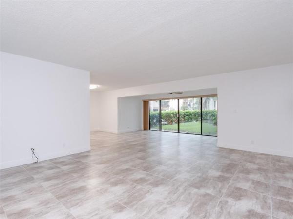 Woodhaven, 6624 Spring Bottom Way #183, Boca Raton, Florida 33433, image 3