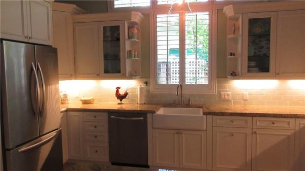 Middle River Manor, 2200 NE 17th Ter, Wilton Manors, Florida 33305, image 3