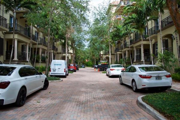 Wilton Station, 2631 NE 14th Ave #311, Wilton Manors, Florida 33334, image 2