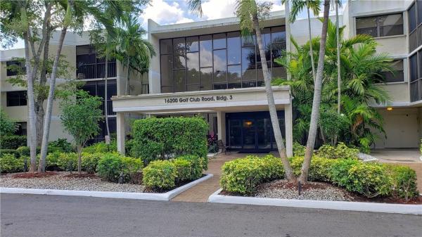 Country Club Village, 16200 Golf Club Rd #303, Weston, Florida 33326, image 1