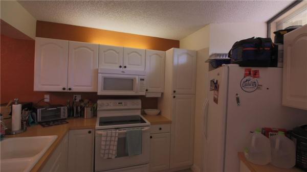 Banyan Lake, 22976 Oxford Pl #C, Boca Raton, Florida 33433, image 2