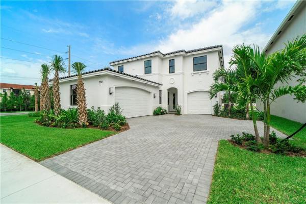 Villamar At Toscana Isles, 7152 Estero Dr, Lake Worth, Florida 33463, image 1