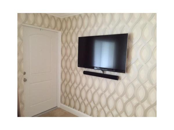Hibiscus House, 600 NE 7th Ave #14, Fort Lauderdale, Florida 33304, image 2