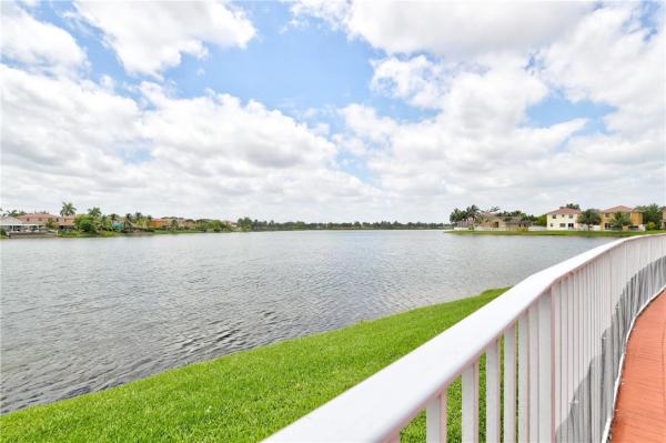 Santorini At Vizcaya, 13500 SW 51st St, Miramar, Florida 33027, image 3