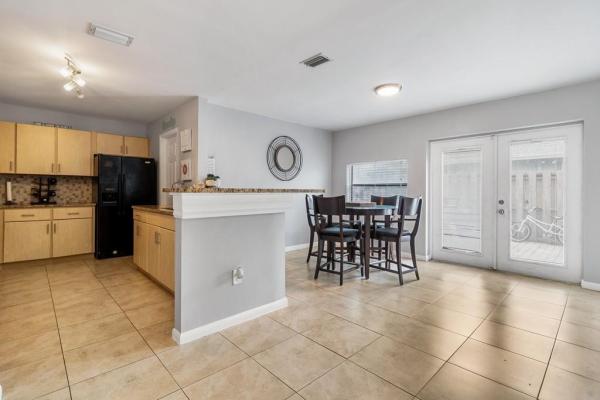 Walden Pond, 4378 Walden Cir, Lake Worth, Florida 33463, image 1