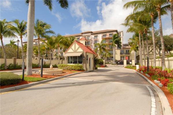 Wilton Station, 2631 NE 14th Ave #204, Wilton Manors, Florida 33334, image 1