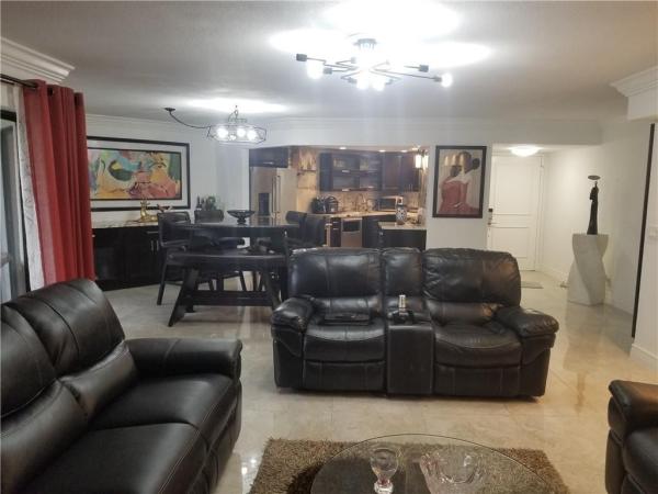 Camino Real Village, 5750 Camino Del Sol #200, Boca Raton, Florida 33433, image 2