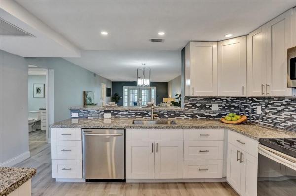 Aruba Village, 3305 Aruba Way #E3, Coconut Creek, Florida 33066, image 1