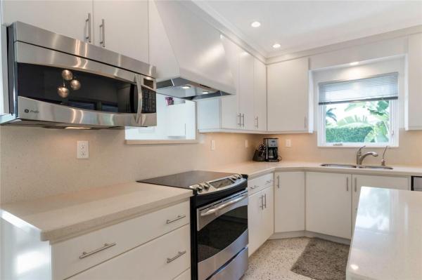College Park, 124 Vassar Dr, Lake Worth Beach, Florida 33460, image 1