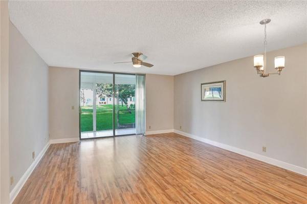 Dogwood At Las Verdes, 5340 Las Verdes Cir #102, Delray Beach, Florida 33484, image 2