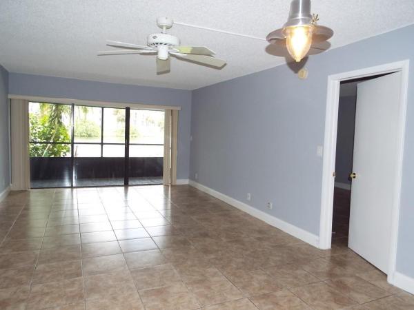 Racquet Club At Bonaventure, 210 Lakeview Dr #101, Weston, Florida 33326, image 1