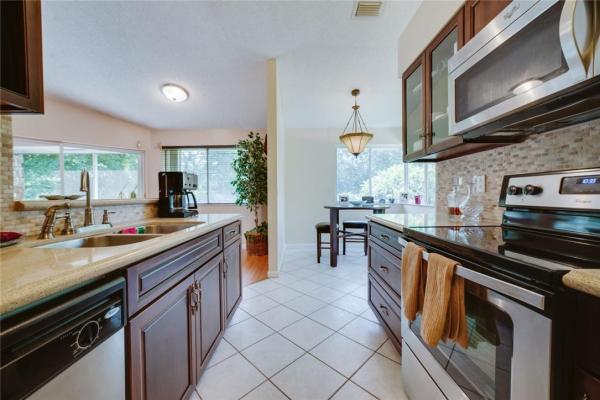 Parc Court, 964 NW 92nd Ter, Plantation, Florida 33324, image 1
