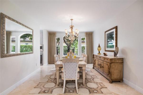 Long Lake Estates, 10461 N Lake Vista Cir, Davie, Florida 33328, image 3