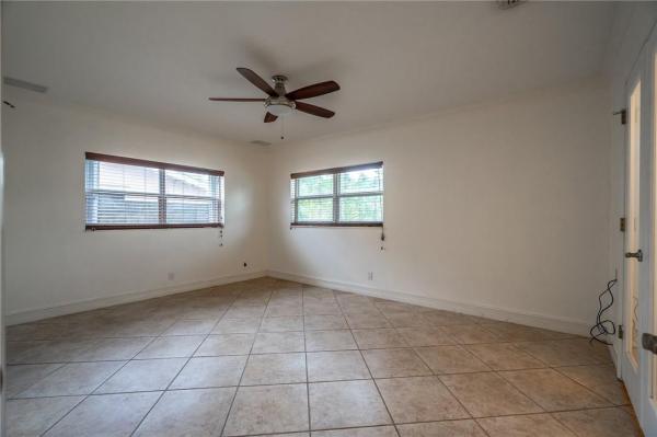 Coral Estates, 1639 NE 28th St, Wilton Manors, Florida 33334, image 3