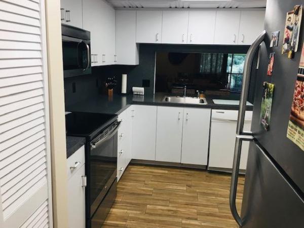 Lago West, 430 Commodore Dr #204, Plantation, Florida 33325, image 2
