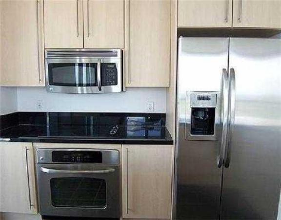 Axis On Brickell North, 1111 SW 1st Ave #3815, Miami, Florida 33130, image 2