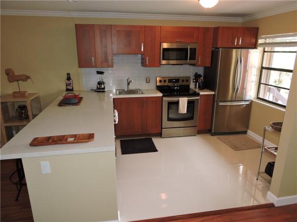 The Pines Of Boca Lago, 9268 Vista Del Lago, Boca Raton, Florida 33428, image 3